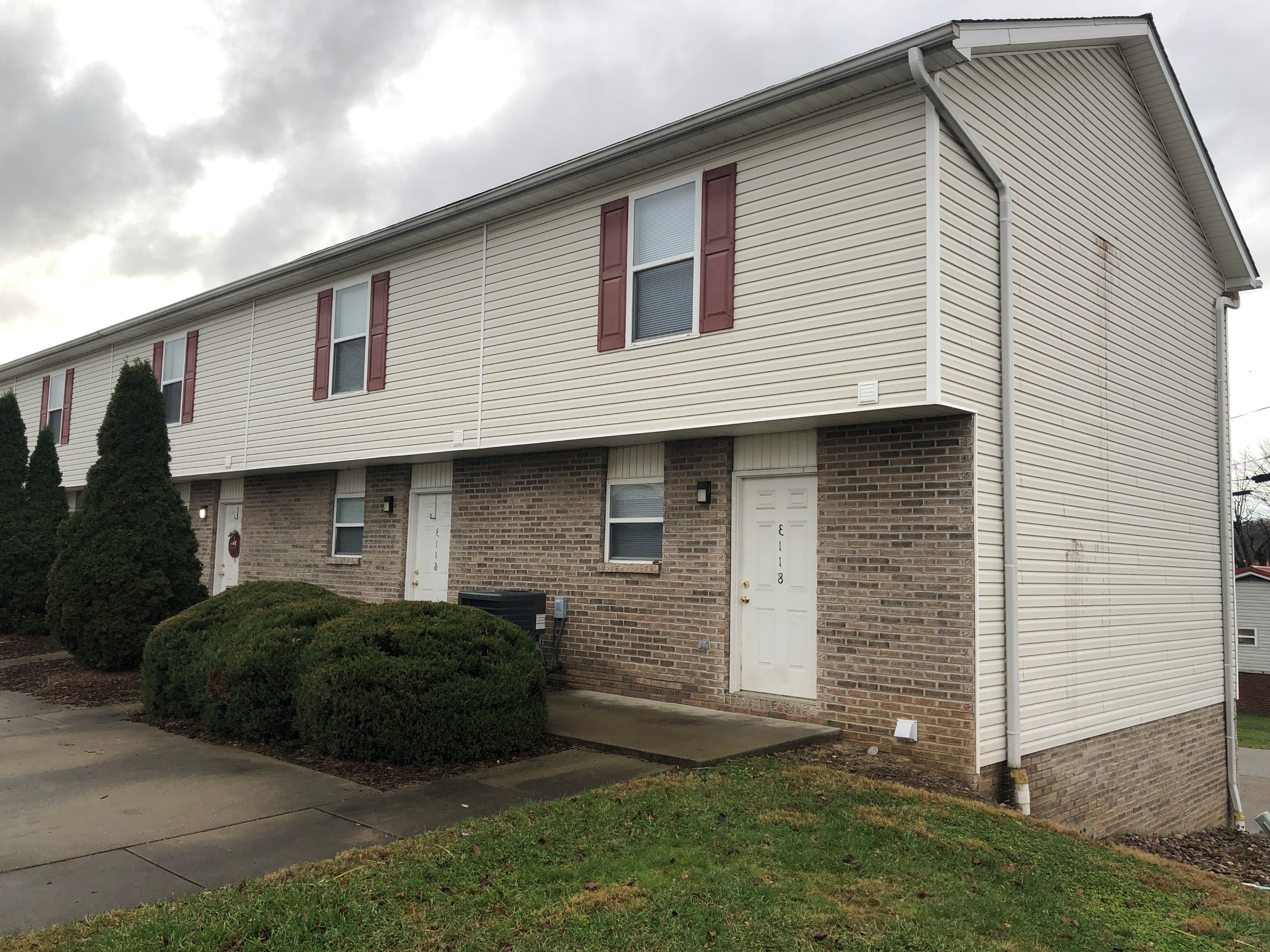 3110 Putnam Avenue - 1